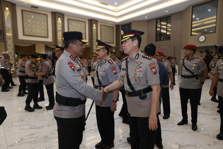 Kapolda Jatim Pimpin Sertijab PJU dan Sejumlah Kapolres