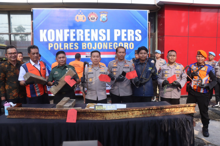 Polres Bojonegoro Amankan Komplotan Pencuri Rel Kereta Api, PT KAI Beri Apresiasi