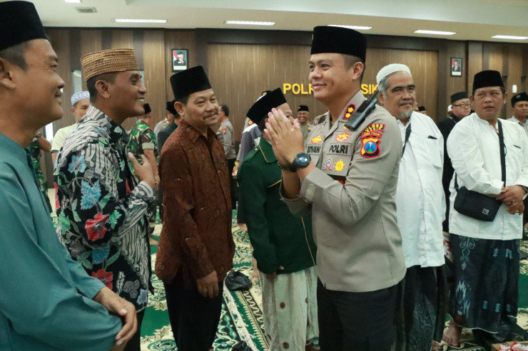 Polres Gresik Bersama Forkopimda Gelar Doa Bersama Sambut HUT ke-80 RI